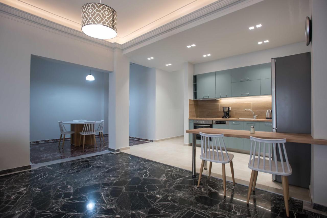 Central Spacious Apt Close To Port-Sites W/View 2 Heraklion  Exterior photo