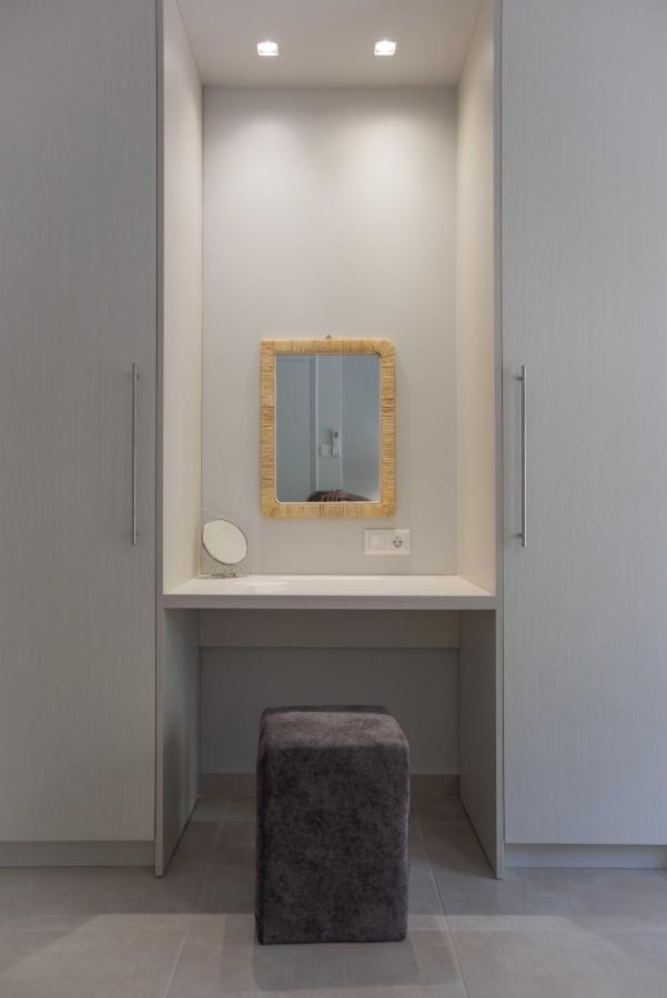 Central Spacious Apt Close To Port-Sites W/View 2 Heraklion  Exterior photo